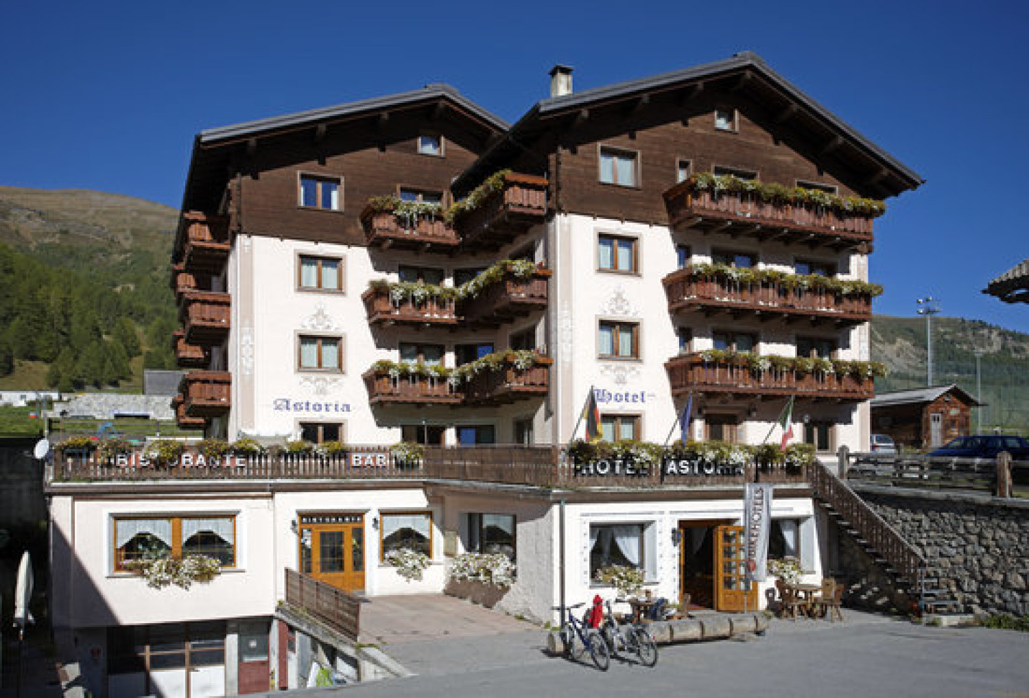 https://www.valtellinaok.com/Foto/Ristoranti/114/ristorante astoria livigno.jpg